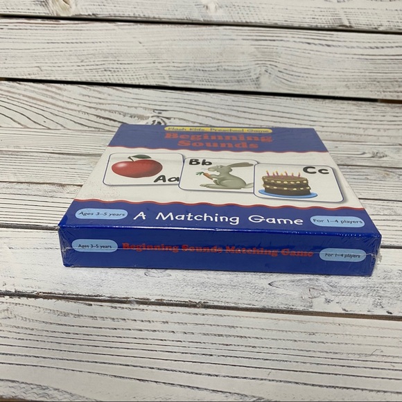 Flask Kids Beginning Sounds Flash Cards - Picture 4 of 11